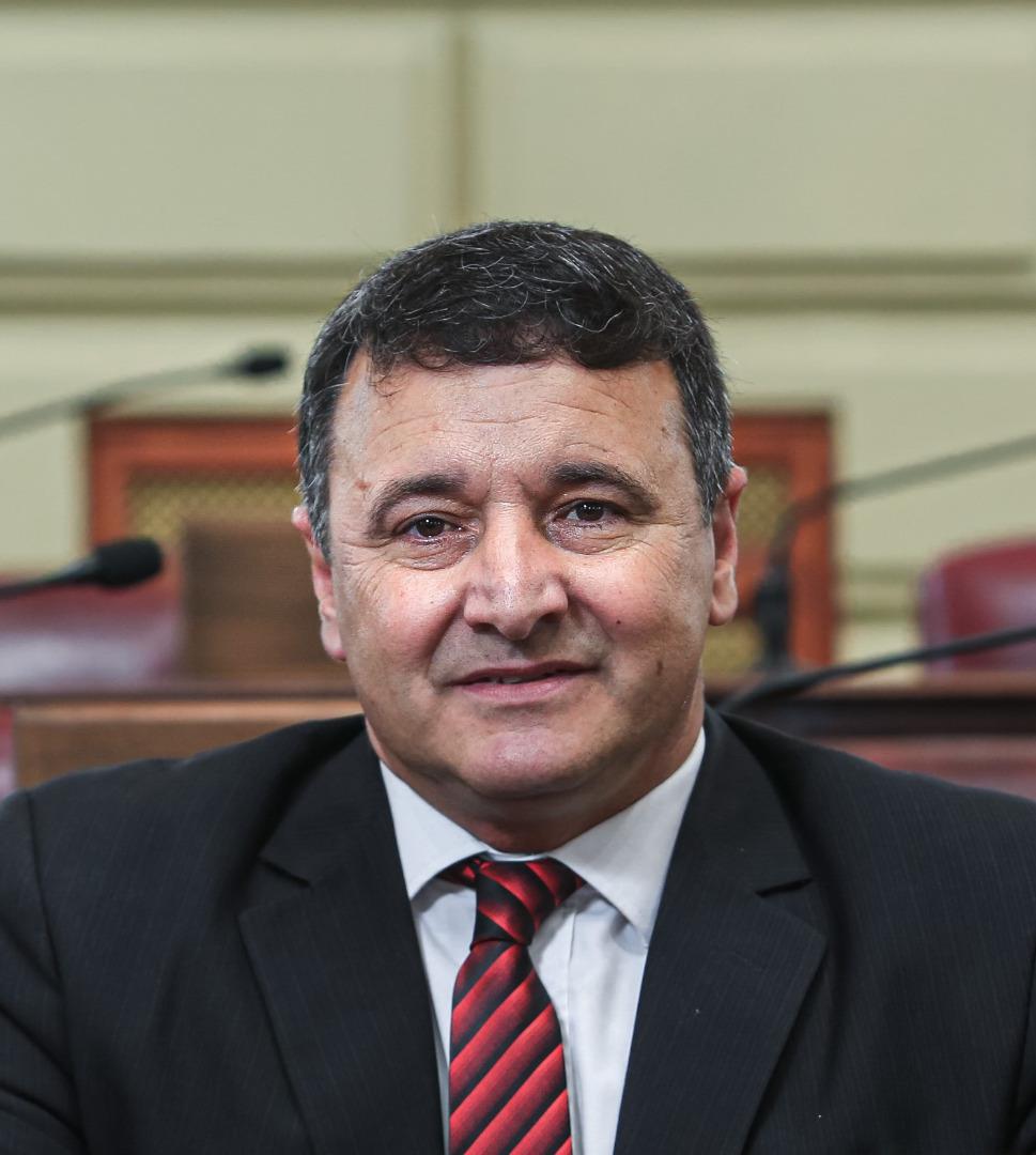 GONZÁLEZ, Marcelo 1